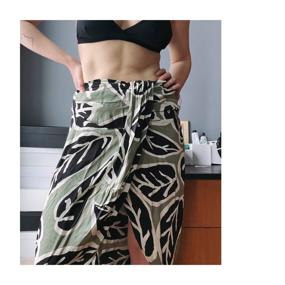 Provence/Jacquemus style Zara skirt